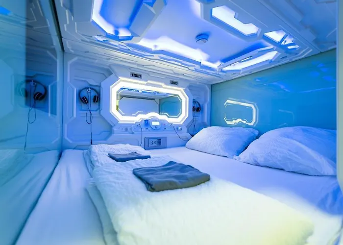 Space - Downtown Viena